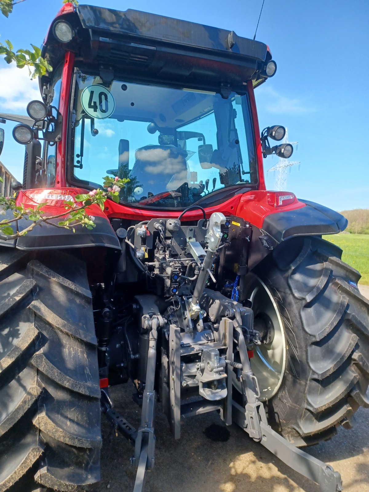 Traktor typu Valtra G125 A, Gebrauchtmaschine v Uffenheim (Obrázek 3)