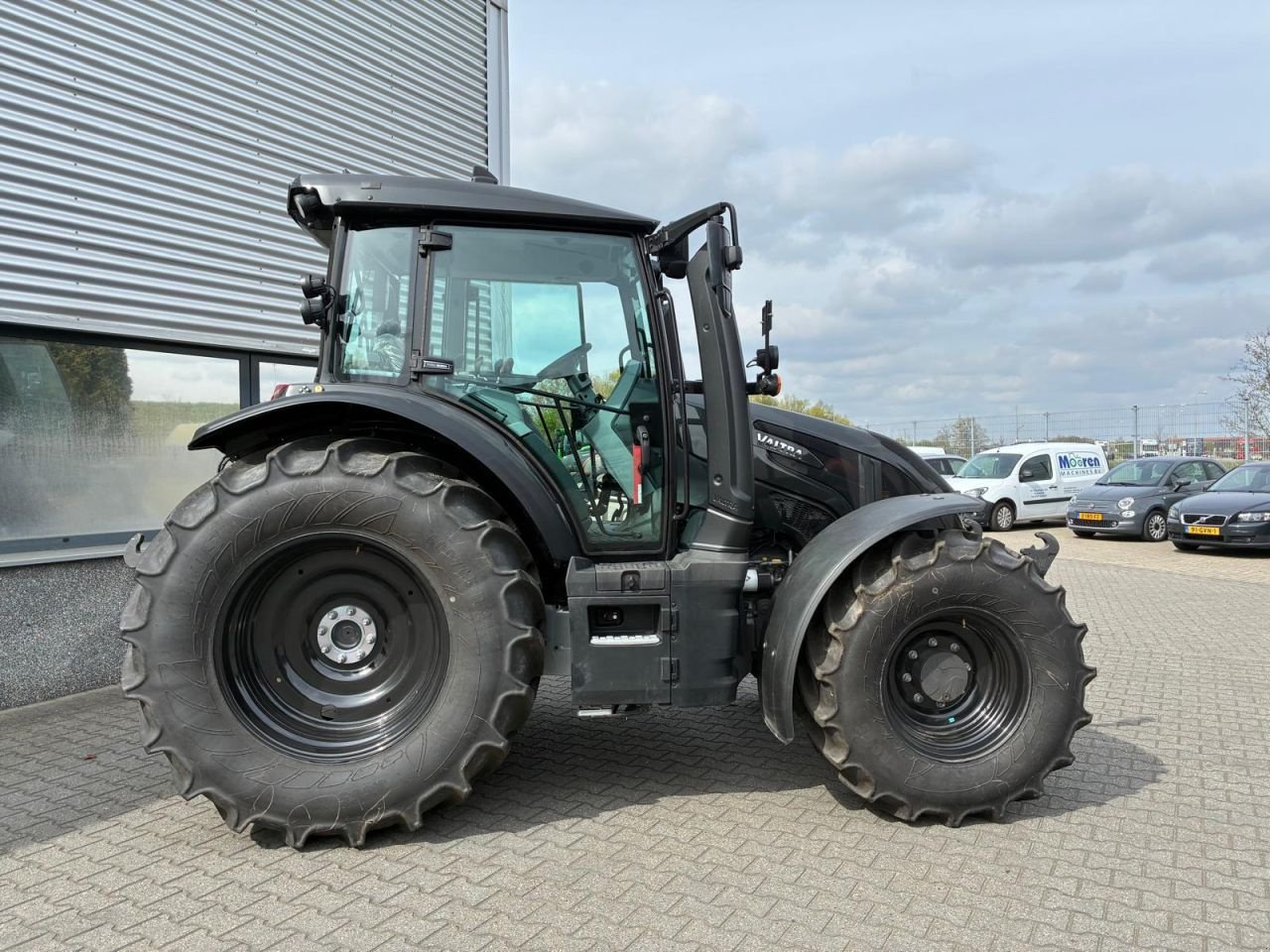 Traktor del tipo Valtra G125 Active met kruipbak, Gebrauchtmaschine en Roermond (Imagen 3)