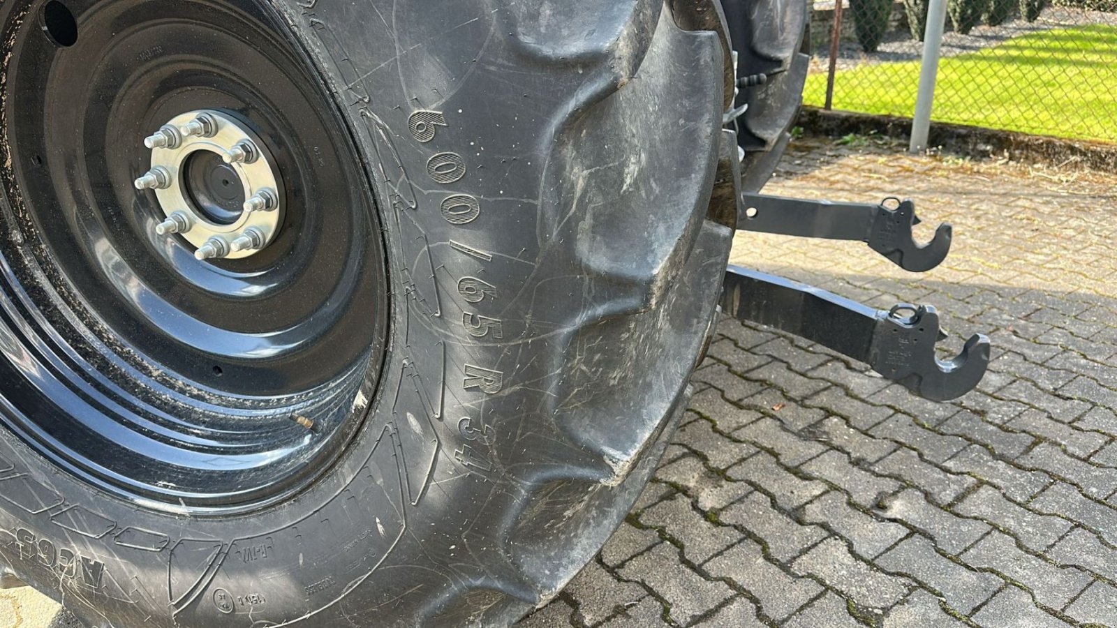 Traktor des Typs Valtra G125 Active met kruipbak, Gebrauchtmaschine in Roermond (Bild 8)