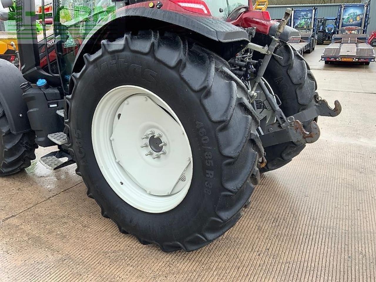 Traktor типа Valtra g125 active tractor (st25675) Active, Gebrauchtmaschine в SHAFTESBURY (Фотография 13)