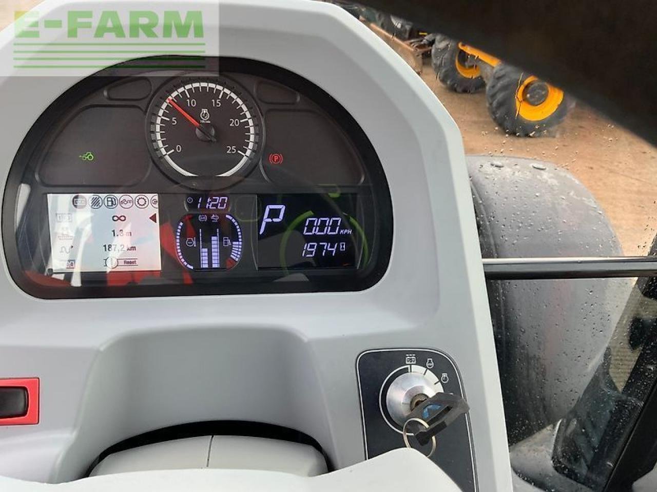 Traktor типа Valtra g125 active tractor (st25675) Active, Gebrauchtmaschine в SHAFTESBURY (Фотография 24)