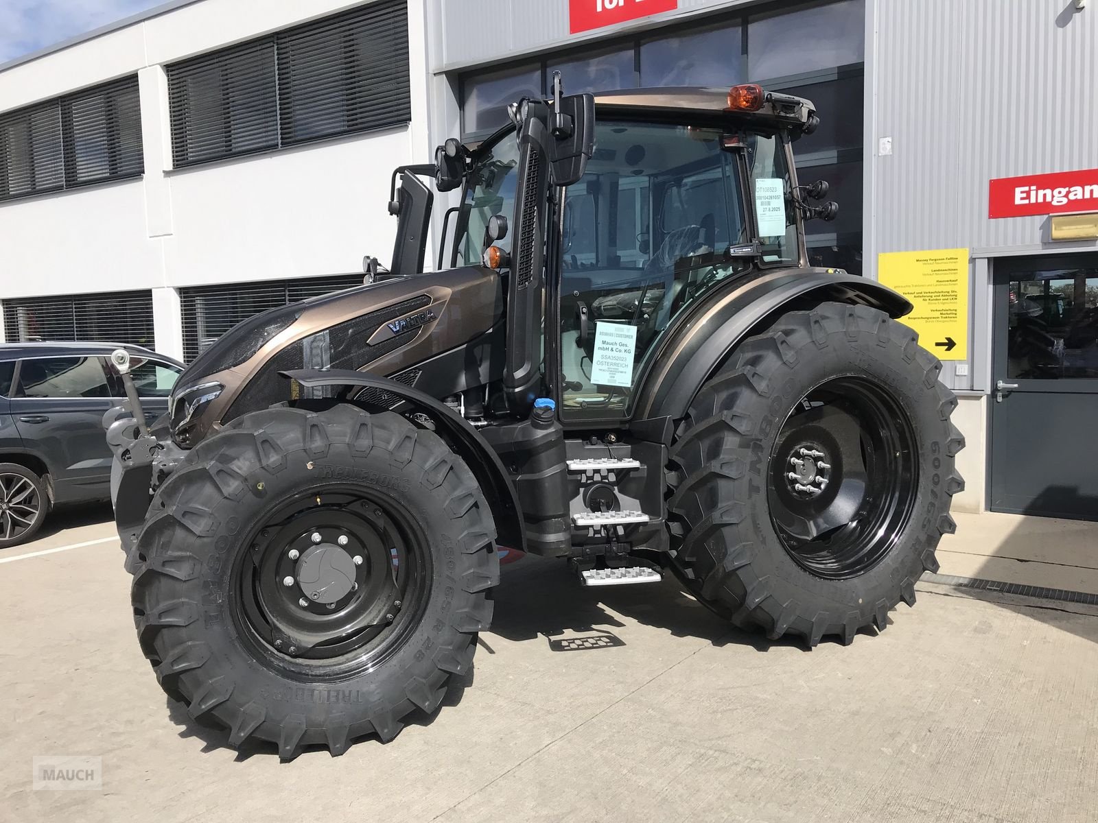 Traktor des Typs Valtra G125 ECO ACTIVE, Neumaschine in Burgkirchen (Bild 2)