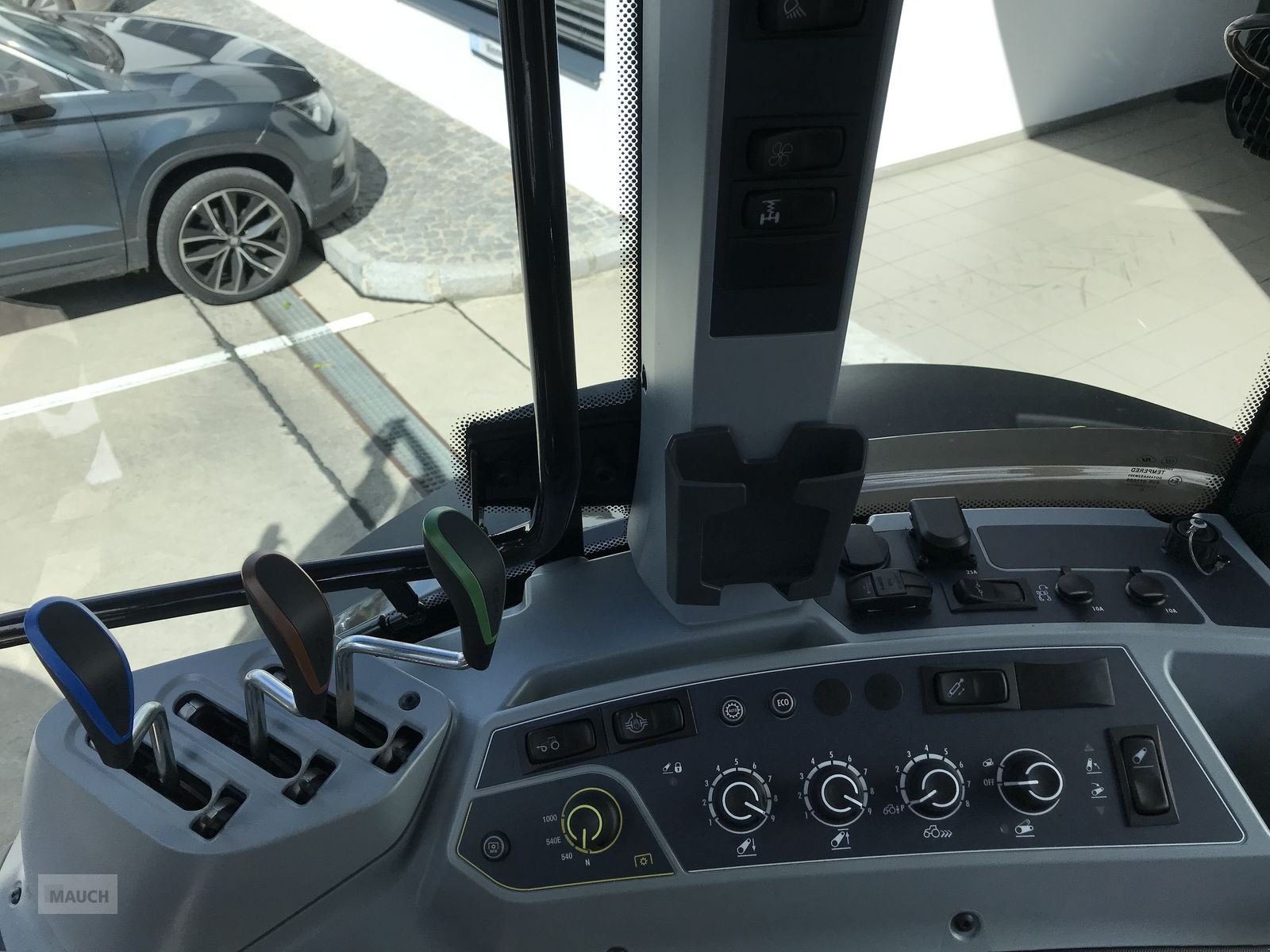 Traktor des Typs Valtra G125 ECO ACTIVE, Neumaschine in Burgkirchen (Bild 13)