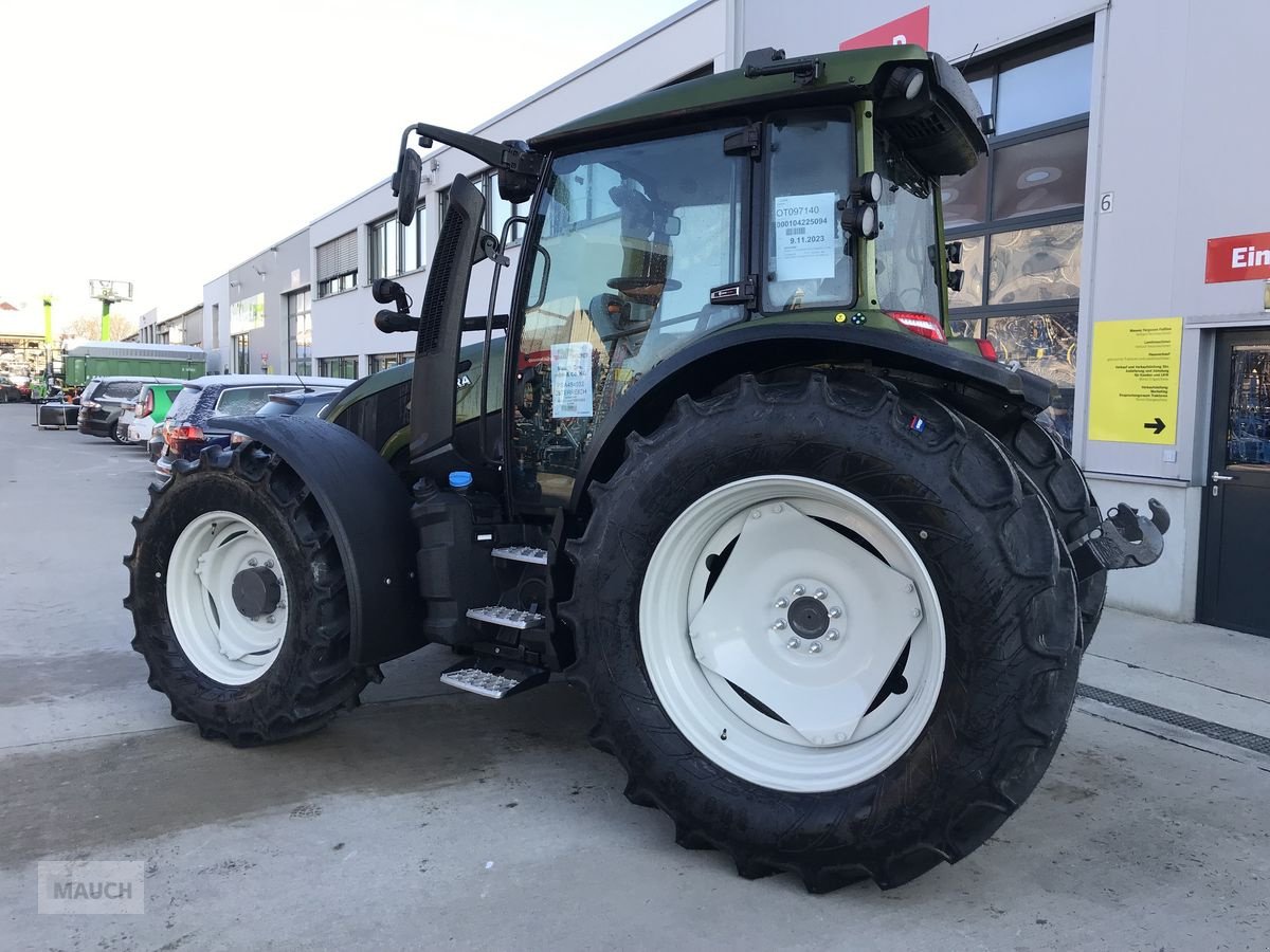 Traktor типа Valtra G125 ECO ACTIVE, Vorführmaschine в Burgkirchen (Фотография 3)
