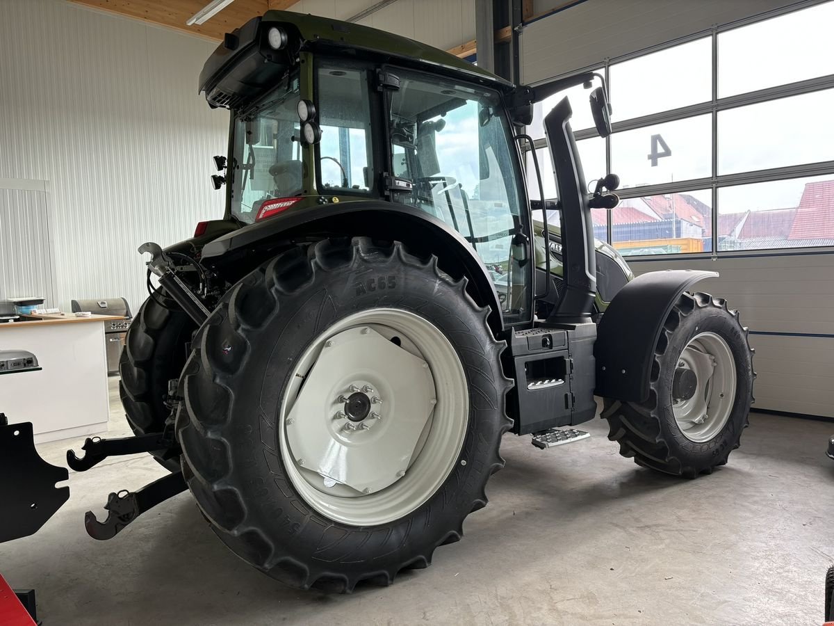 Traktor des Typs Valtra G125 ECO ACTIVE, Neumaschine in Göpfritz (Bild 4)