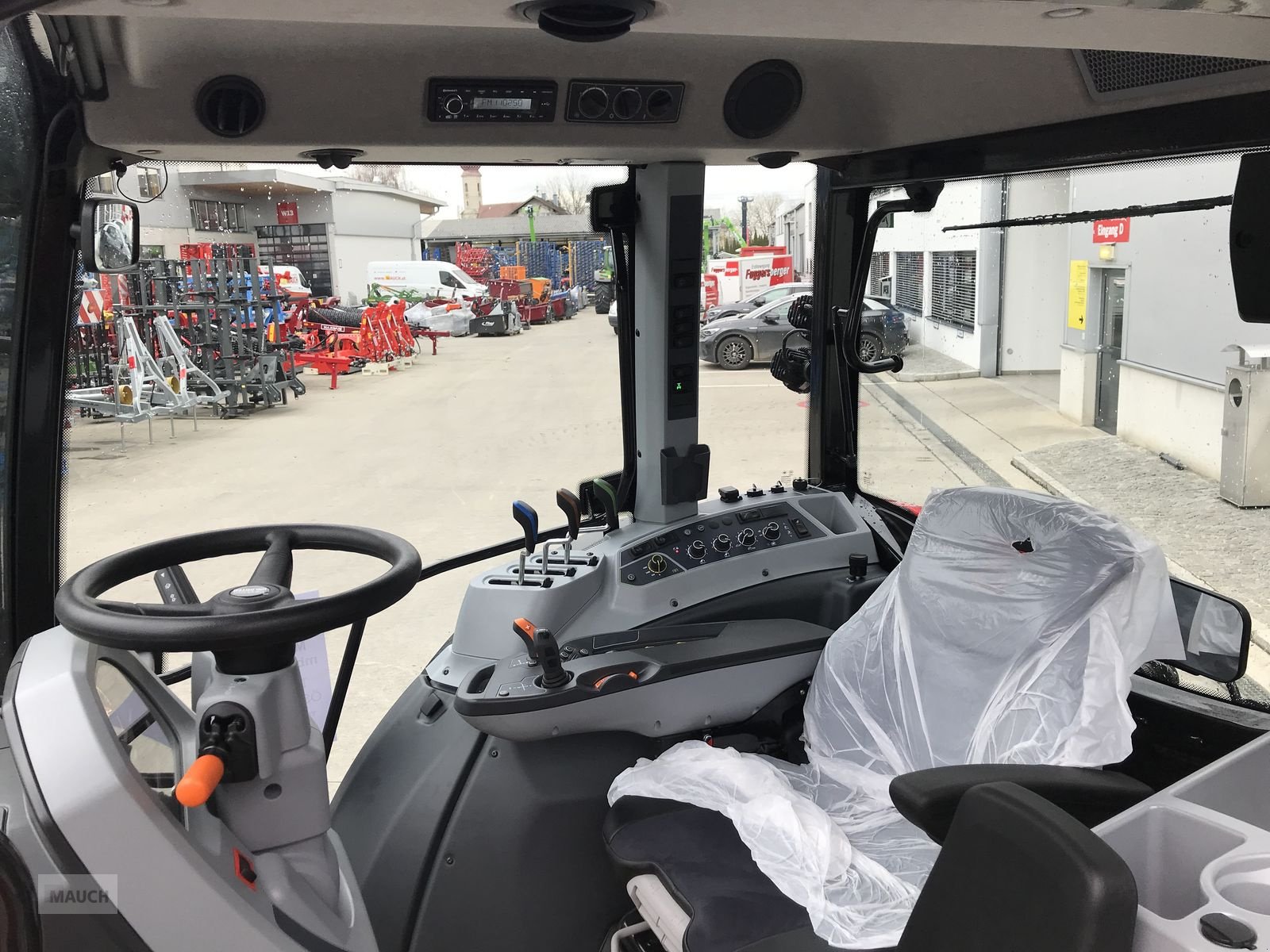 Traktor typu Valtra G125 ECO, Neumaschine v Burgkirchen (Obrázek 12)