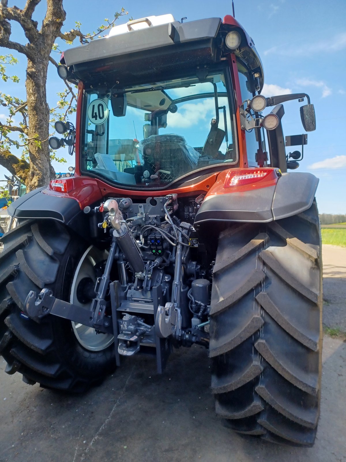 Traktor tip Valtra G125 EV, Neumaschine in Uffenheim (Poză 5)