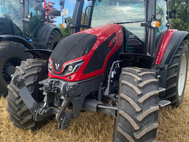 Traktor of the type Valtra G125 Versu, Gebrauchtmaschine in Gemünden (Picture 1)