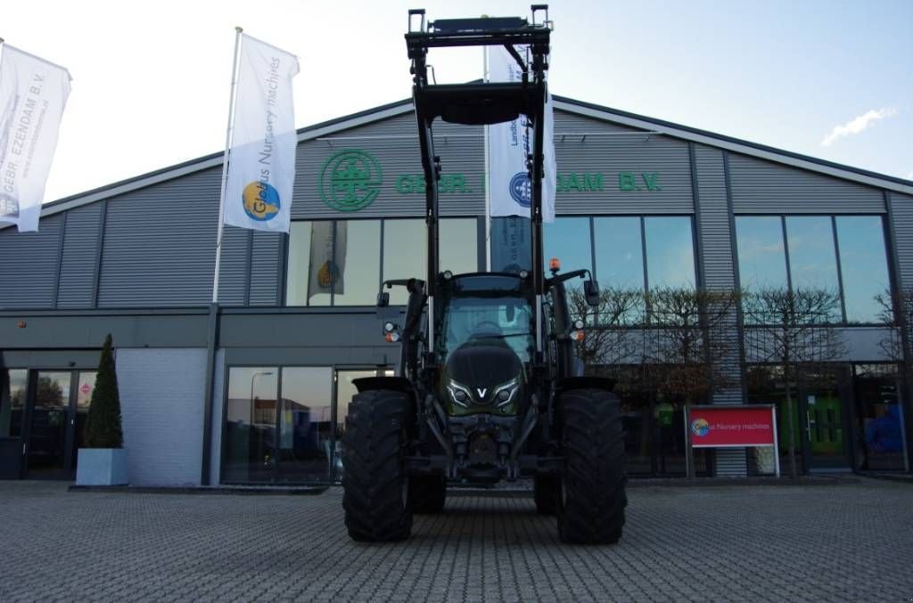 Traktor typu Valtra G125, Neumaschine w Borne (Zdjęcie 10)