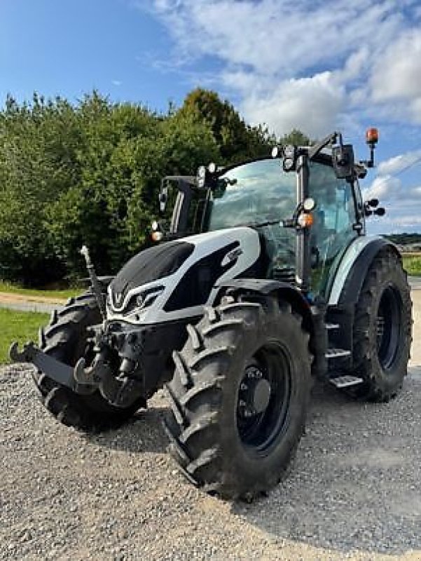 Traktor типа Valtra G125E ACTIVE, Gebrauchtmaschine в Muespach (Фотография 2)
