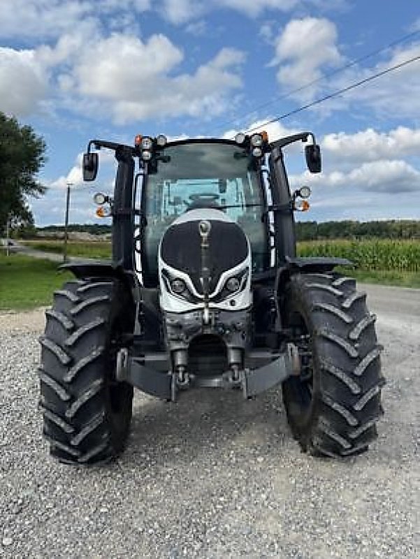 Traktor типа Valtra G125E ACTIVE, Gebrauchtmaschine в Muespach (Фотография 5)