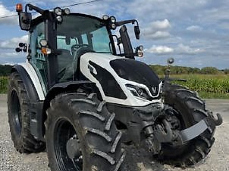 Traktor des Typs Valtra G125E ACTIVE, Gebrauchtmaschine in Muespach (Bild 1)