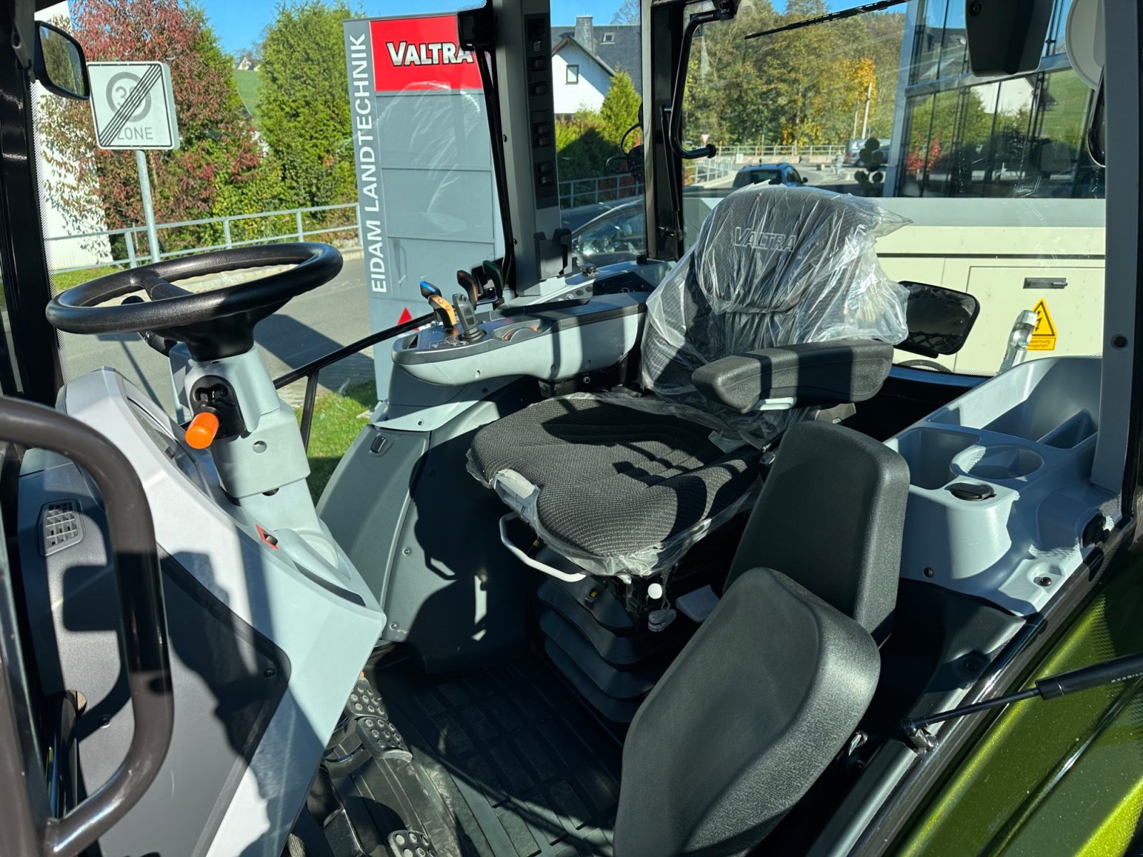 Traktor του τύπου Valtra G125e Active, Gebrauchtmaschine σε Lößnitz  (Φωτογραφία 11)