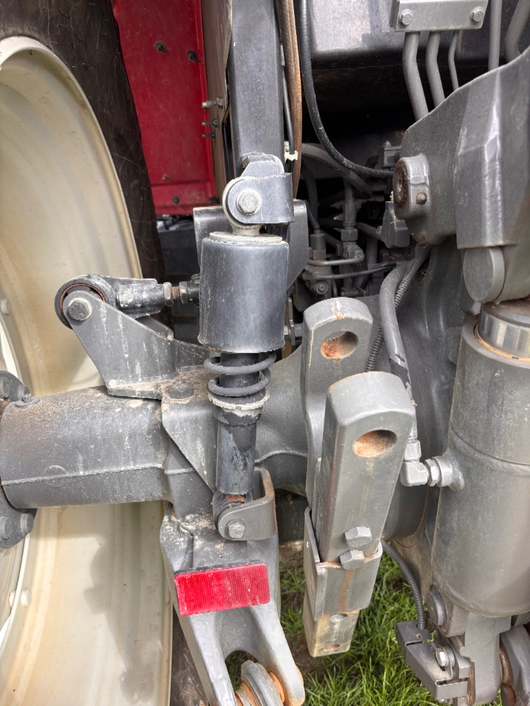 Traktor tip Valtra G125e Active, Gebrauchtmaschine in MÉRAL (Poză 7)