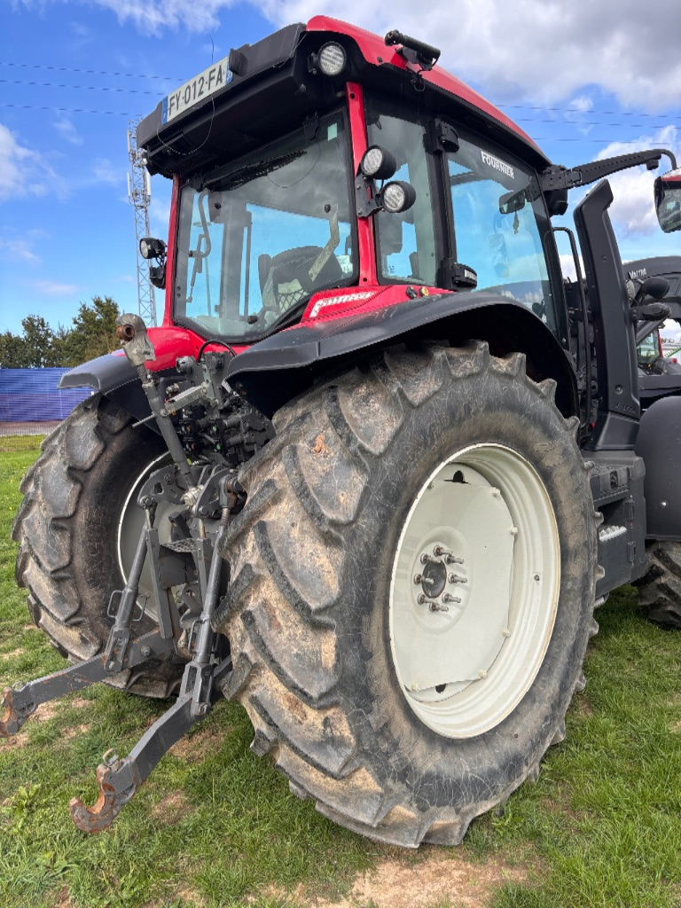 Traktor tip Valtra G125e Active, Gebrauchtmaschine in MÉRAL (Poză 5)