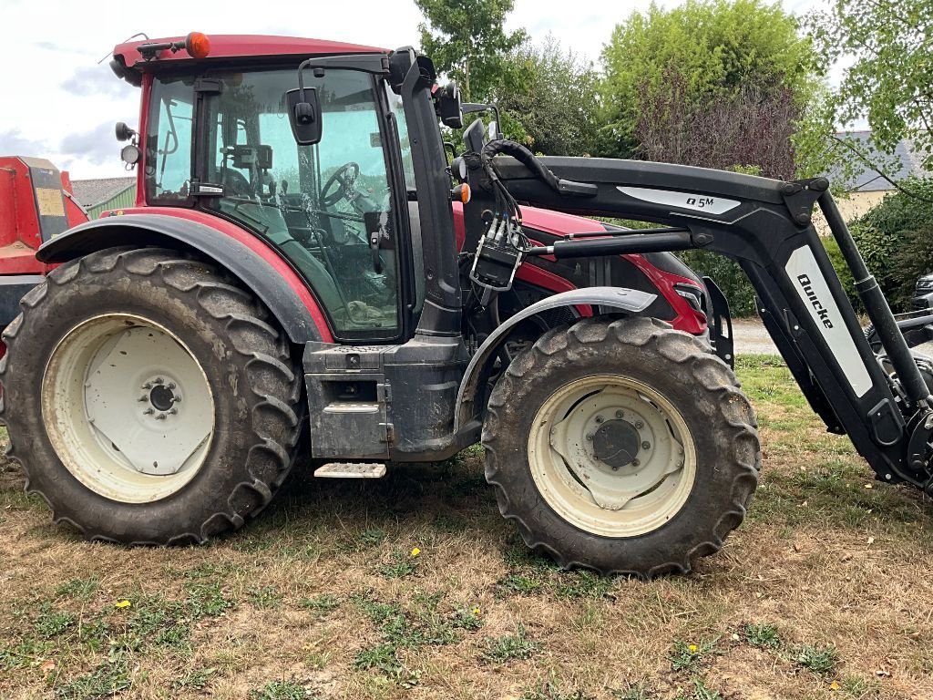 Traktor typu Valtra G125eH, Gebrauchtmaschine w MONTAUBAN DE BRETAGNE (Zdjęcie 10)
