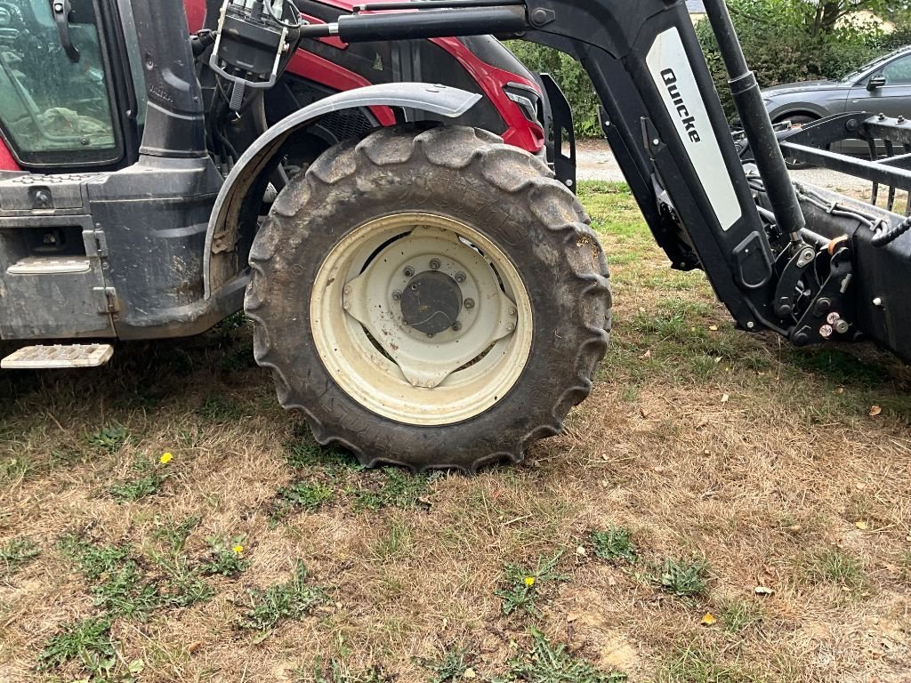 Traktor typu Valtra G125eH, Gebrauchtmaschine w MONTAUBAN DE BRETAGNE (Zdjęcie 11)