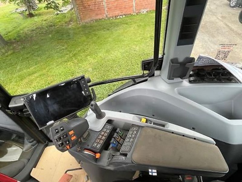 Traktor typu Valtra G125V, Gebrauchtmaschine v Monferran-Savès (Obrázek 7)