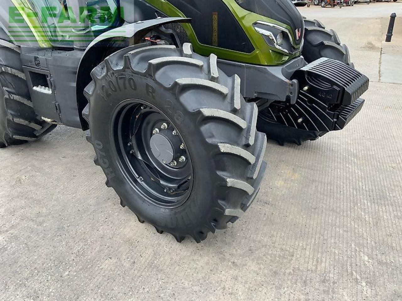 Traktor Türe ait Valtra g135 active tractor (st26596), Gebrauchtmaschine içinde SHAFTESBURY (resim 12)