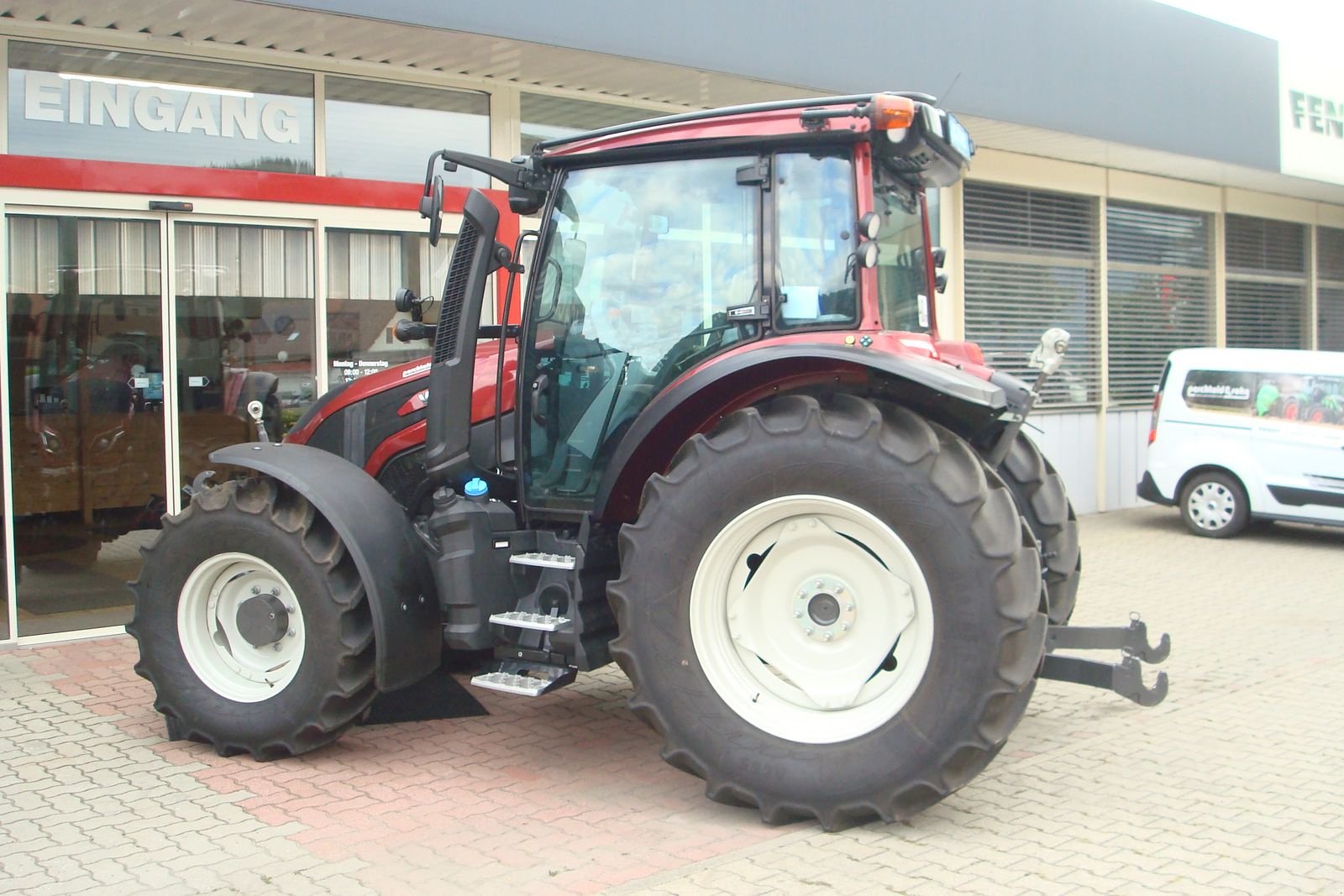 Traktor типа Valtra G135 ACTIVE, Vorführmaschine в Judenburg (Фотография 15)