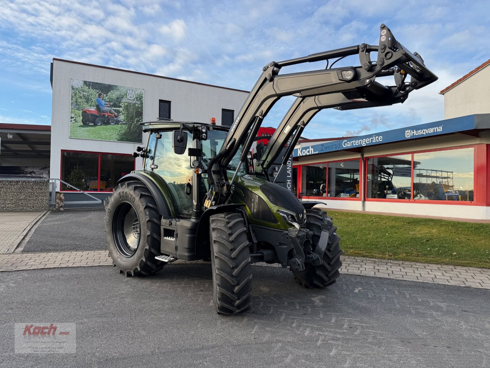 Traktor του τύπου Valtra G135 Active, Neumaschine σε Neumarkt / Pölling (Φωτογραφία 1)