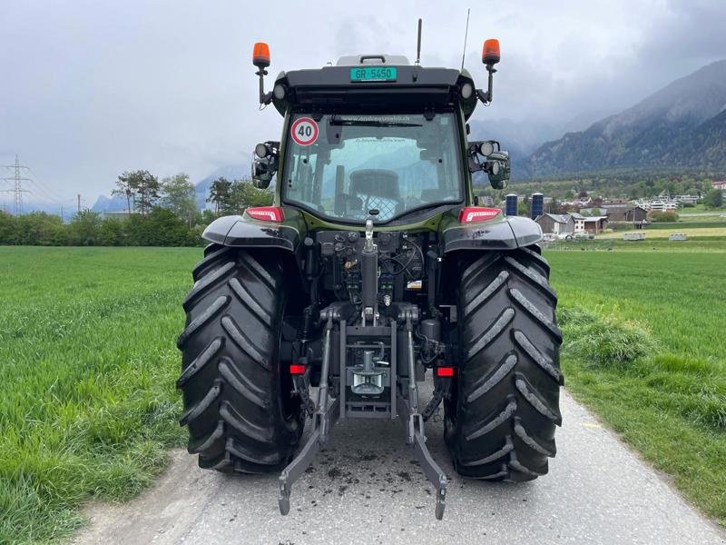 Traktor del tipo Valtra G135 Versu Traktor, Ausstellungsmaschine In Chur (Immagine 3)