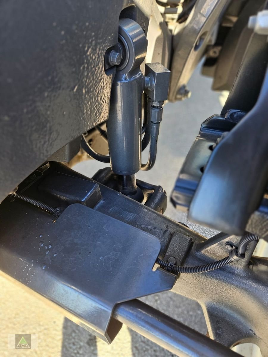 Traktor типа Valtra G135 VERSU, Gebrauchtmaschine в Markt Hartmannsdorf (Фотография 8)