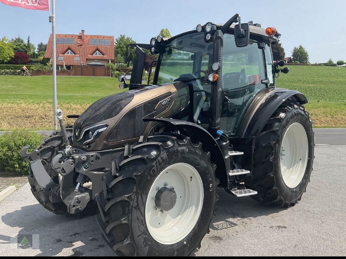 Traktor typu Valtra G135 VERSU, Gebrauchtmaschine v Markt Hartmannsdorf (Obrázek 1)