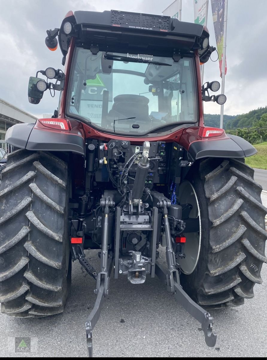 Traktor a típus Valtra G135 VERSU, Vorführmaschine ekkor: Markt Hartmannsdorf (Kép 3)