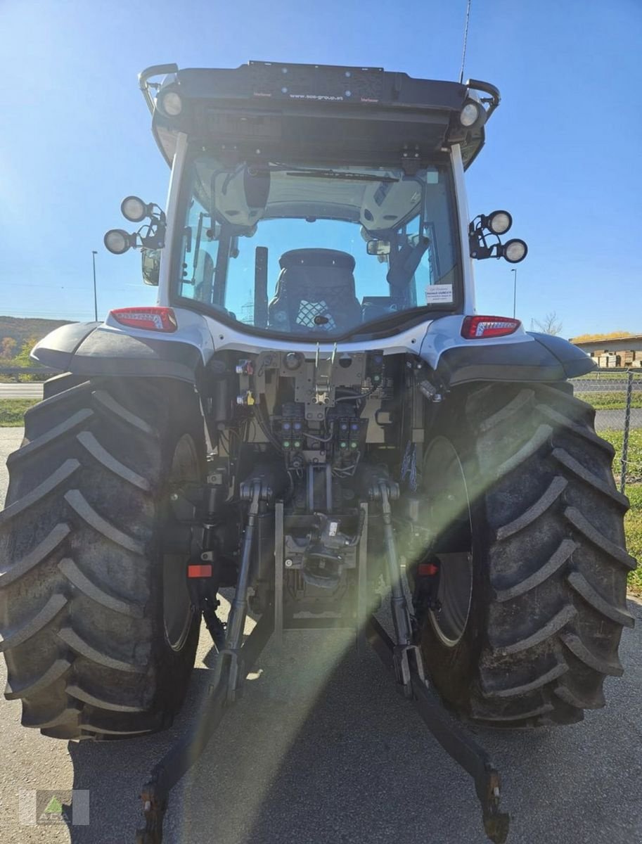 Traktor typu Valtra G135 VERSU, Gebrauchtmaschine w Markt Hartmannsdorf (Zdjęcie 4)