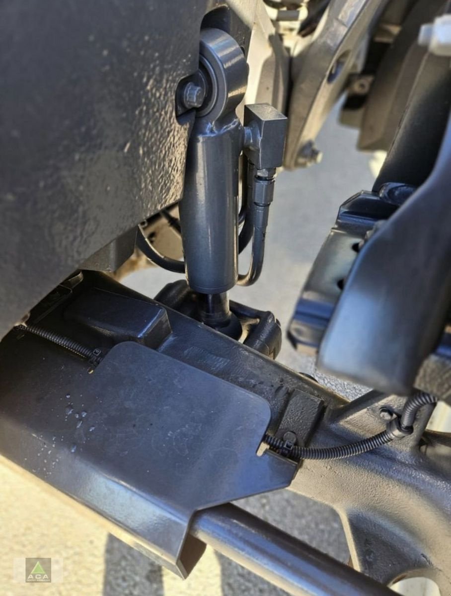 Traktor του τύπου Valtra G135 VERSU, Gebrauchtmaschine σε Markt Hartmannsdorf (Φωτογραφία 6)