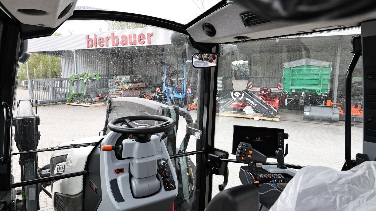 Traktor Türe ait Valtra G135 VERSU, Gebrauchtmaschine içinde Markt Hartmannsdorf (resim 21)