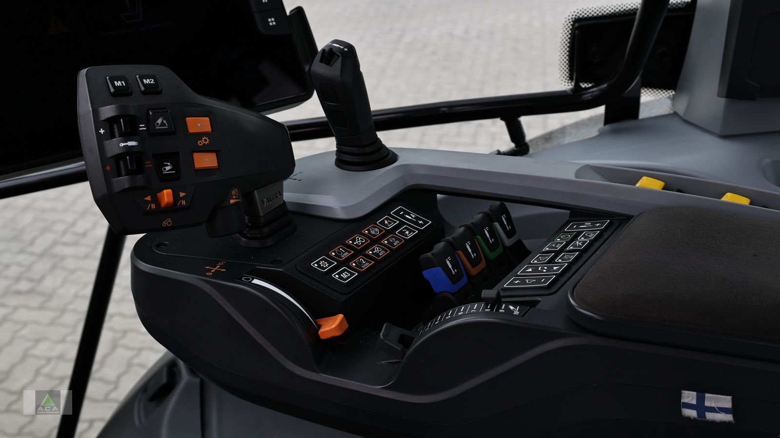 Traktor Türe ait Valtra G135 VERSU, Gebrauchtmaschine içinde Markt Hartmannsdorf (resim 17)