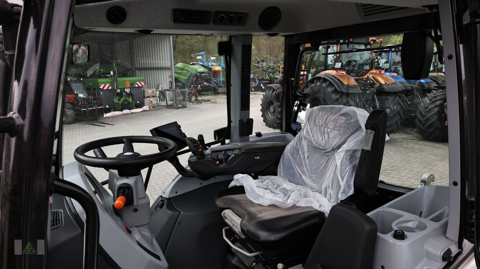 Traktor Türe ait Valtra G135 VERSU, Gebrauchtmaschine içinde Markt Hartmannsdorf (resim 16)