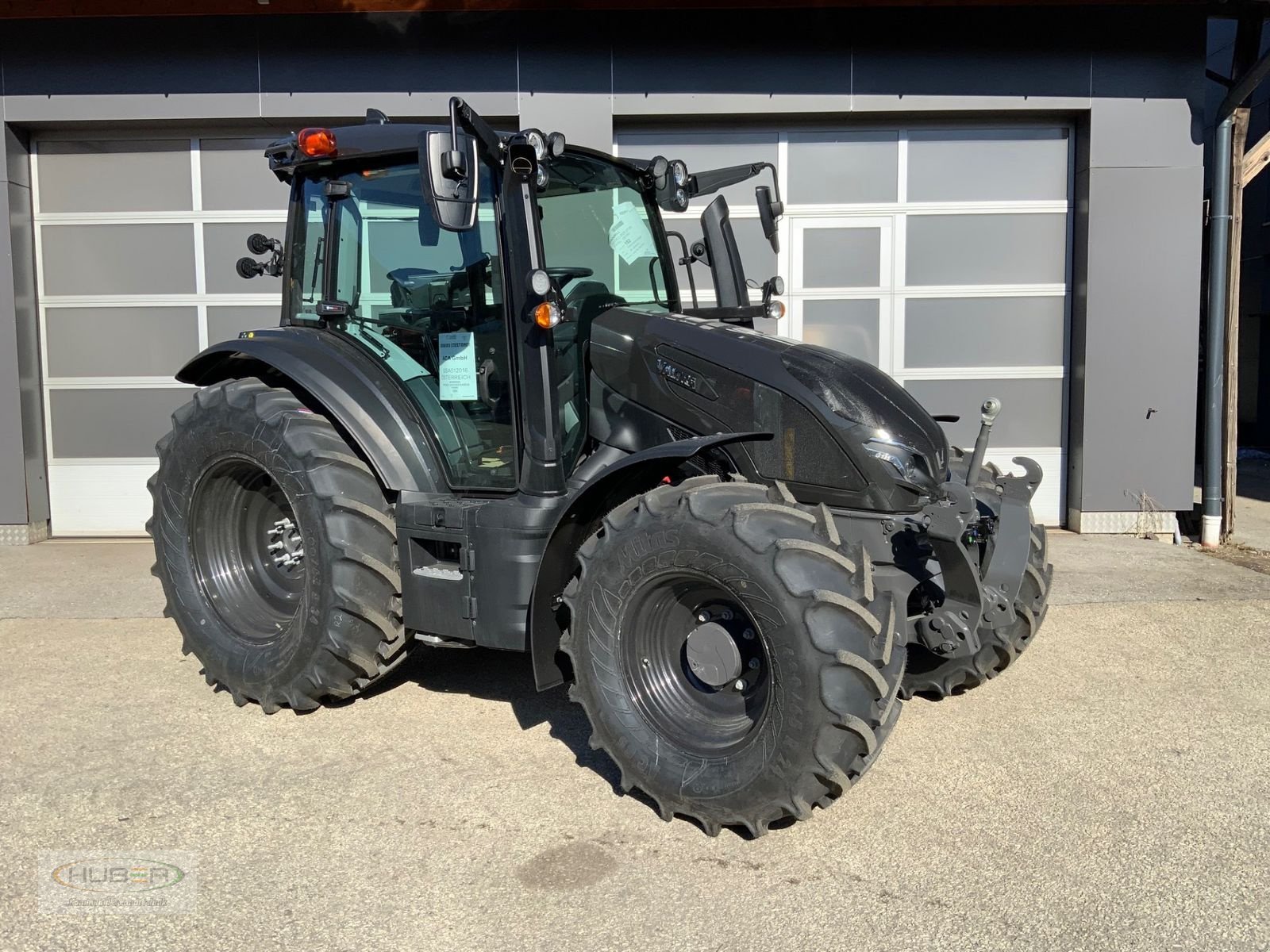 Traktor типа Valtra G135 VERSU, Neumaschine в Kundl/Tirol (Фотография 1)