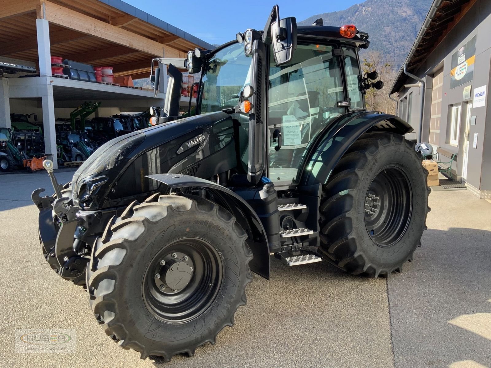 Traktor типа Valtra G135 VERSU, Neumaschine в Kundl/Tirol (Фотография 3)
