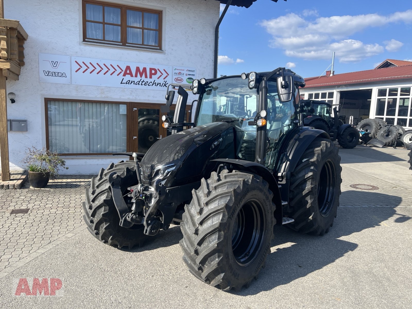 Traktor tip Valtra G135 Versu, Neumaschine in Teising (Poză 1)