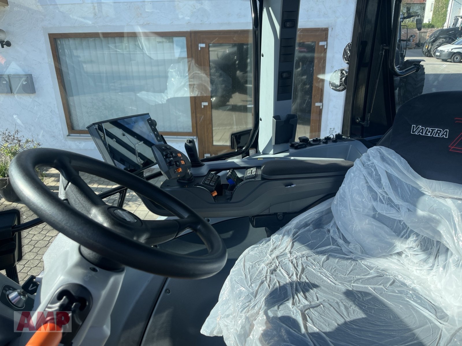 Traktor tip Valtra G135 Versu, Neumaschine in Teising (Poză 5)