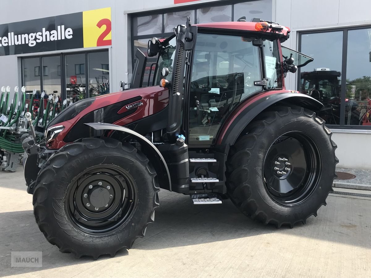 Traktor typu Valtra G135 VERSU, Neumaschine w Burgkirchen (Zdjęcie 2)