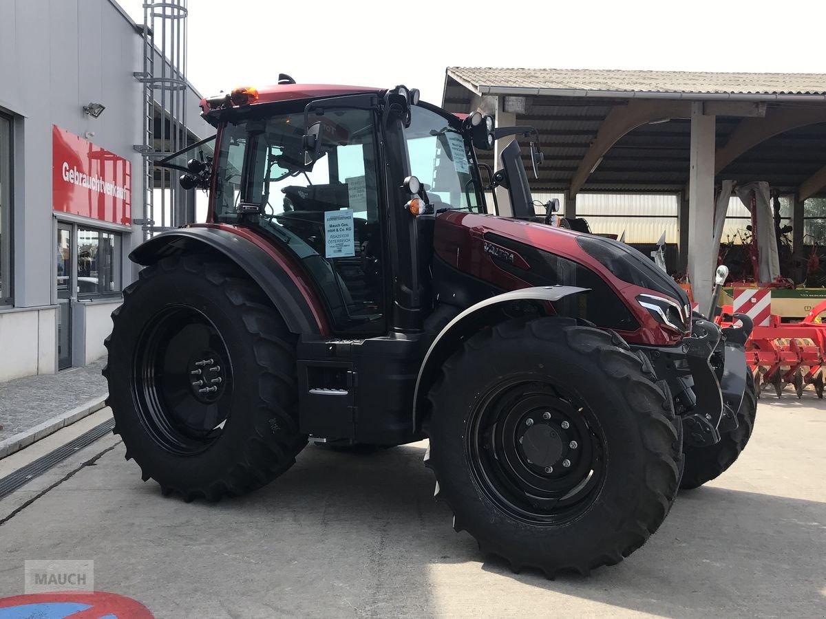 Traktor typu Valtra G135 VERSU, Neumaschine w Burgkirchen (Zdjęcie 9)
