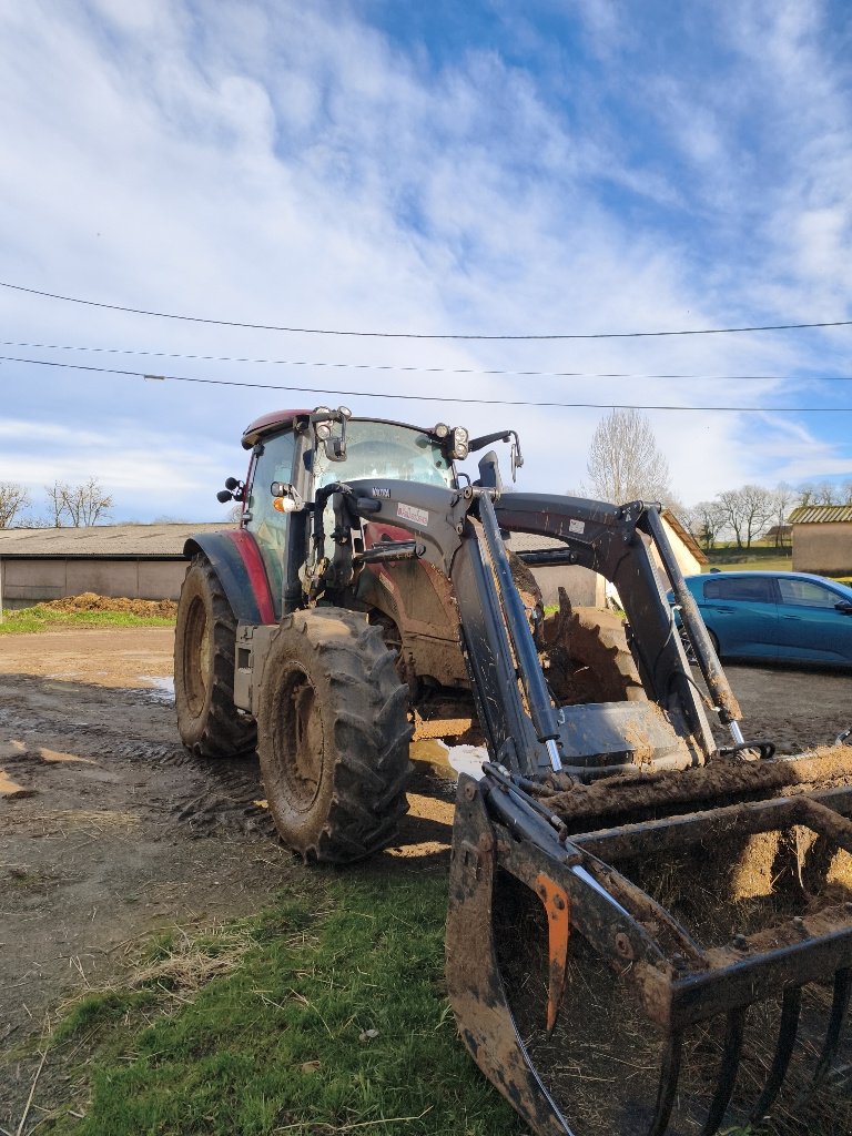 Traktor des Typs Valtra G135, Gebrauchtmaschine in LABASTIDE MURAT (Bild 2)