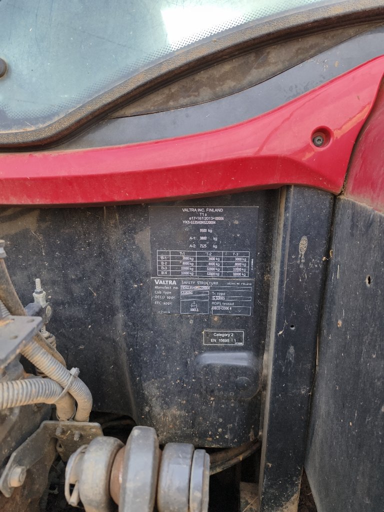 Traktor des Typs Valtra G135, Gebrauchtmaschine in LABASTIDE MURAT (Bild 5)