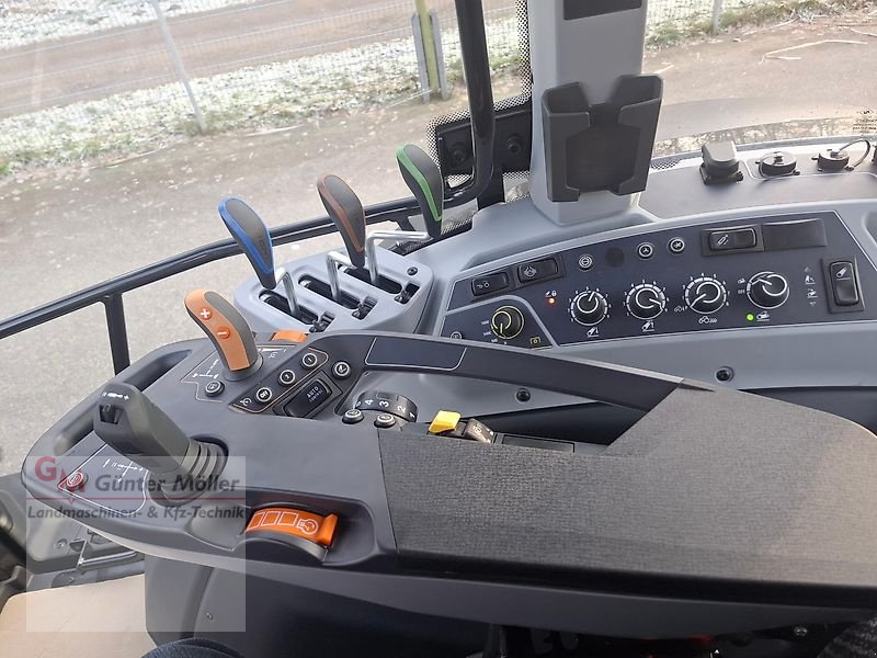 Traktor типа Valtra G135A, Neumaschine в St. Michaelisdonn (Фотография 12)