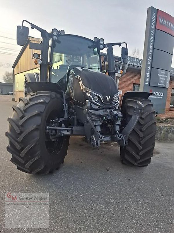 Traktor типа Valtra G135A, Neumaschine в St. Michaelisdonn (Фотография 10)