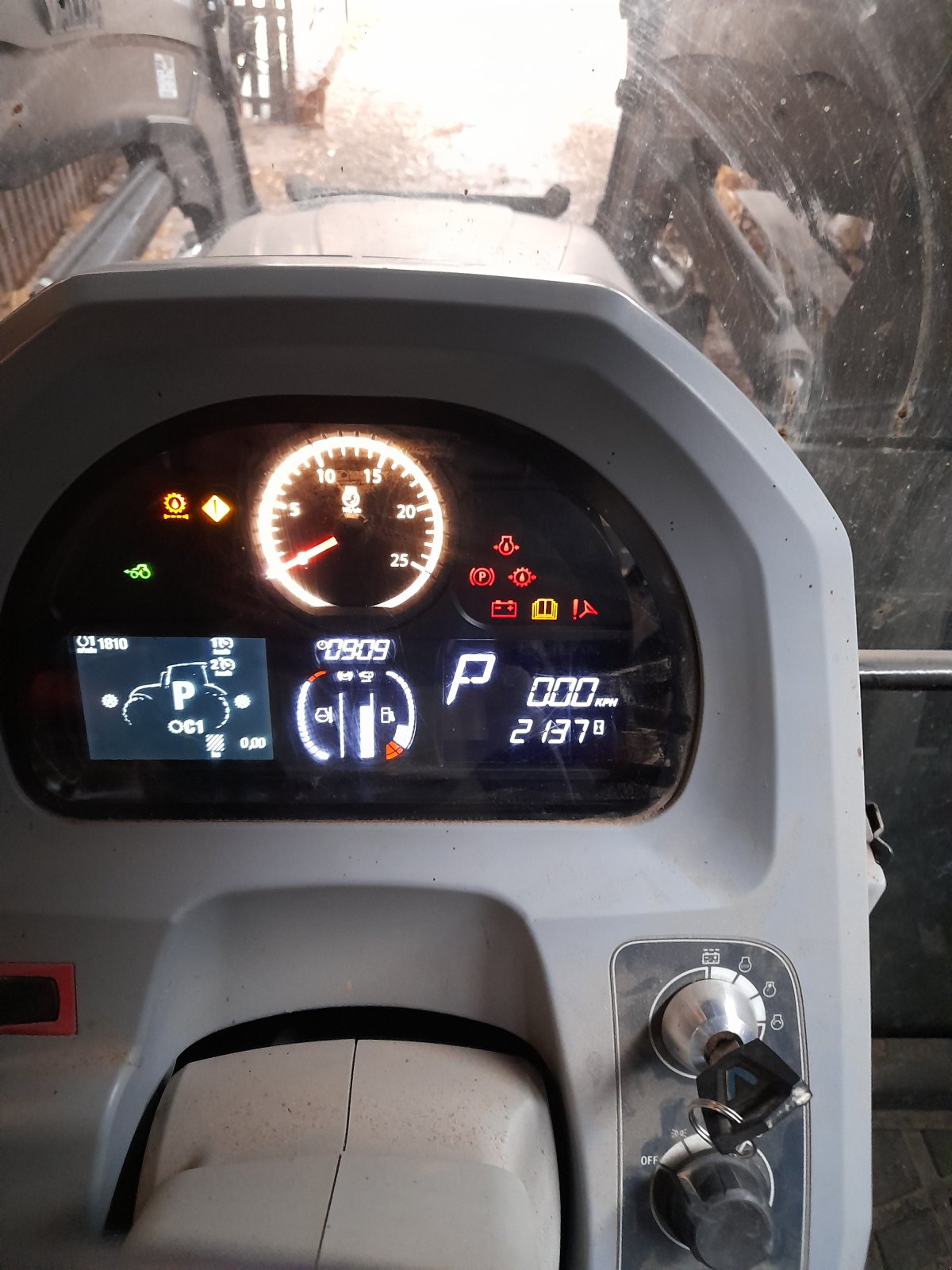 Traktor типа Valtra G135h, Gebrauchtmaschine в Neufchâtel-en-Bray (Фотография 2)