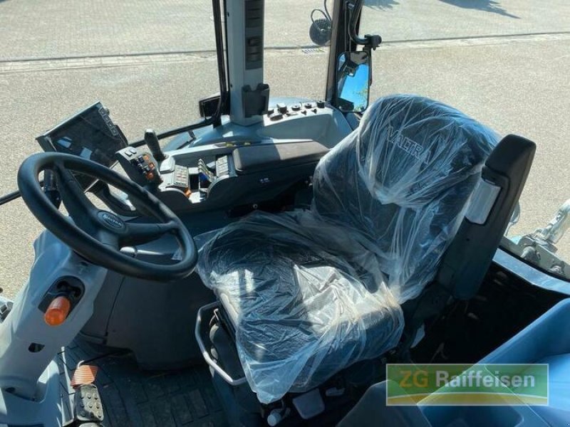 Traktor типа Valtra G135V 1B9, Gebrauchtmaschine в Bühl (Фотография 15)