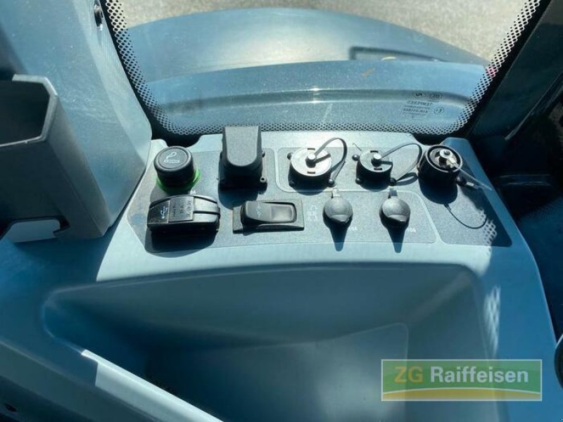 Traktor типа Valtra G135V 1B9, Gebrauchtmaschine в Bühl (Фотография 18)