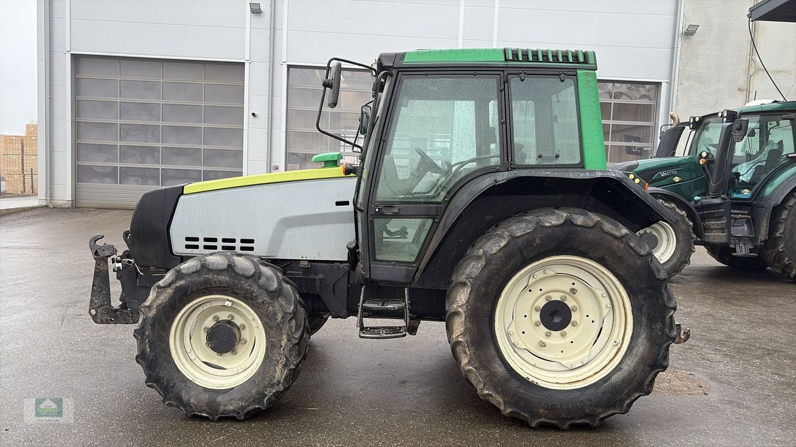 Traktor typu Valtra KOMMISSIONSVERKAUF, Gebrauchtmaschine w Klagenfurt (Zdjęcie 1)