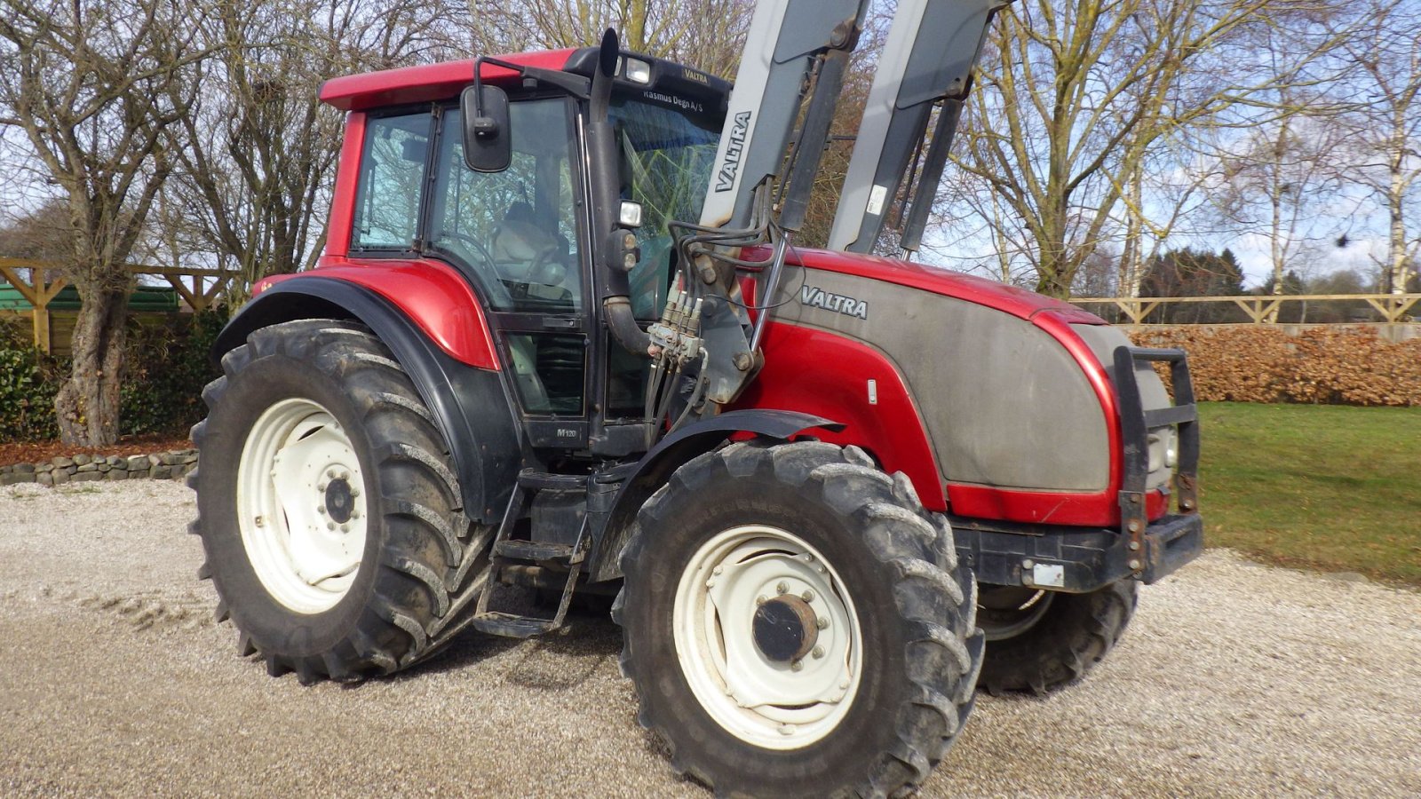 Traktor typu Valtra M120, Gebrauchtmaschine v Ringsted (Obrázek 2)