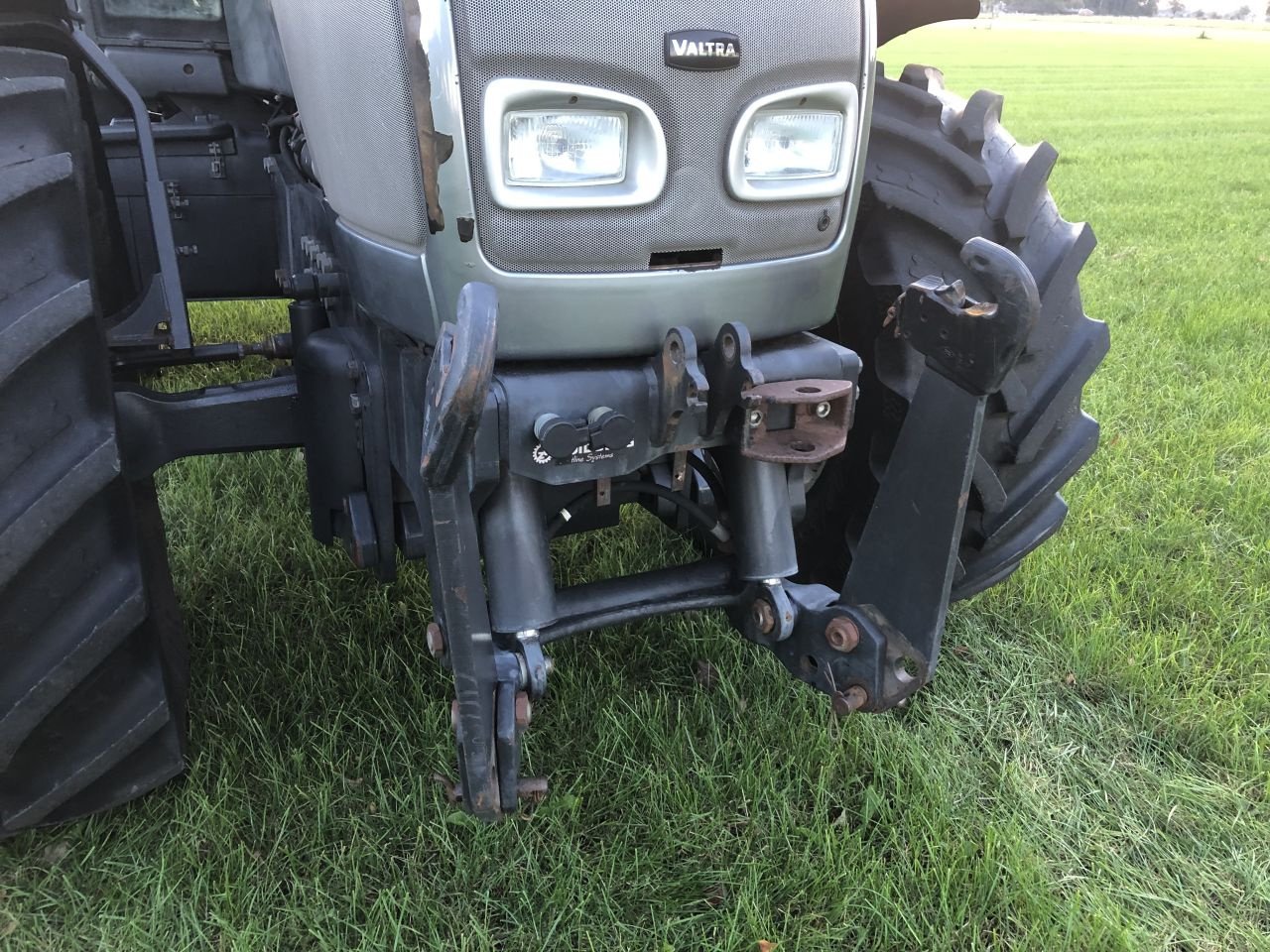 Traktor tip Valtra M120, Gebrauchtmaschine in Nieuw Heeten (Poză 8)